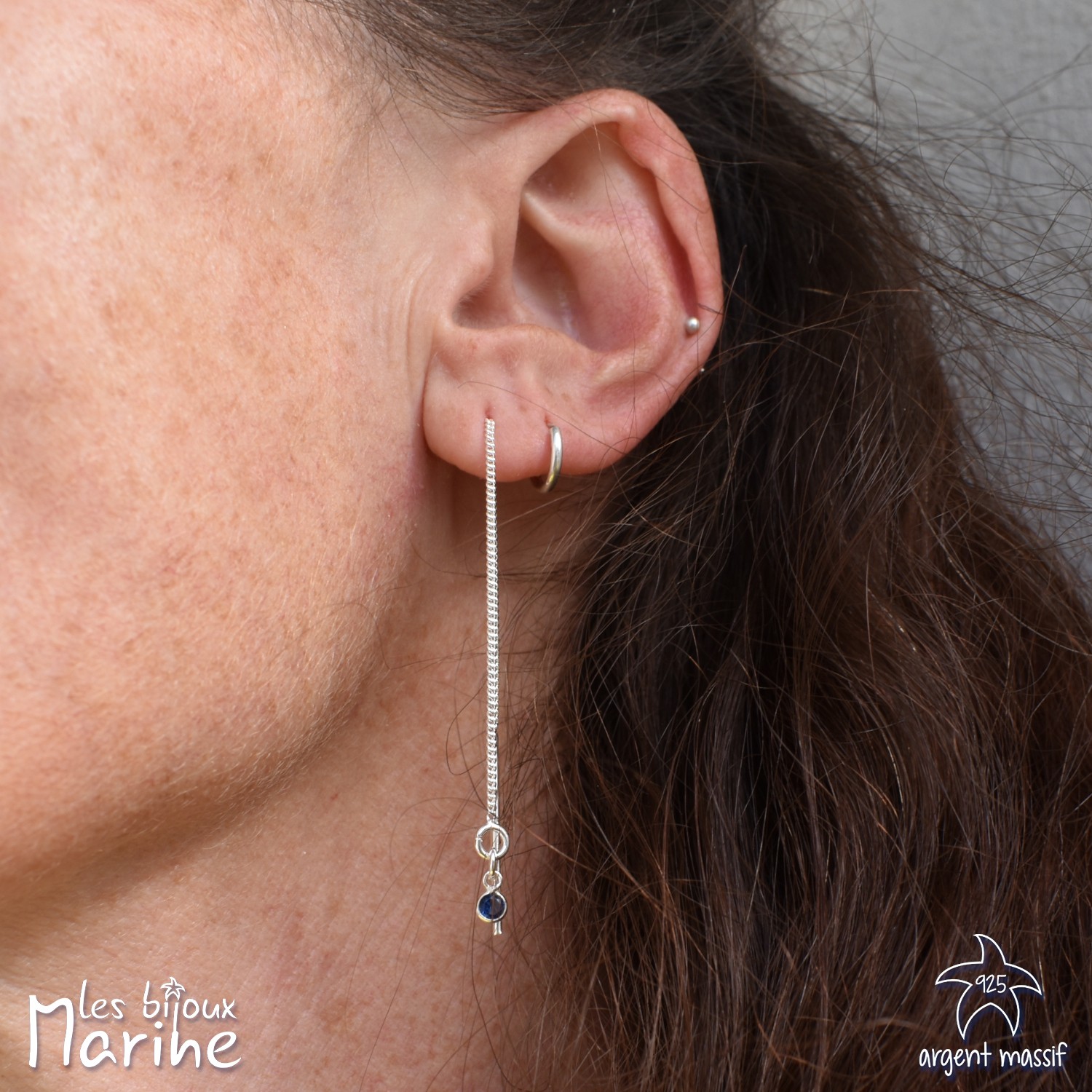 Boucles d'oreilles chaîne traversante avec oxyde de zirconium bleu saphir