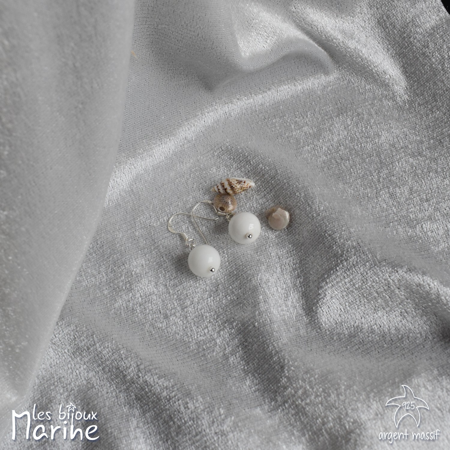 Boucles d'oreilles white shell 10mm