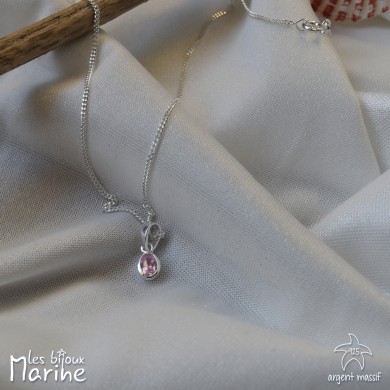 Chaine et pendentif en oxyde de zirconium rose